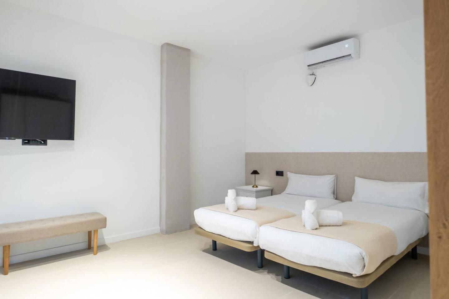 Flats Nou Mestalla Apartment Valencia